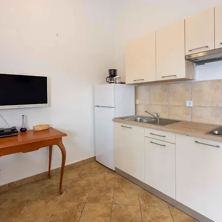 In With One-bedroom 3 Apartmán