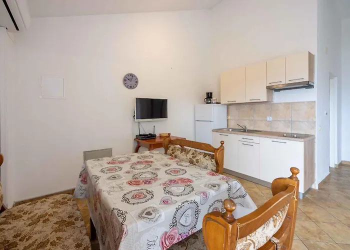 In Crikvenica With One-bedroom 3 Апартаменты